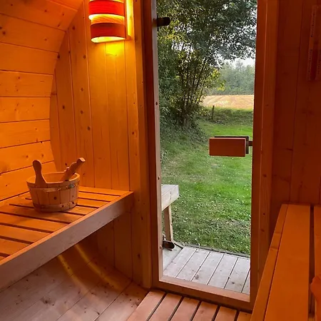 Apartament West